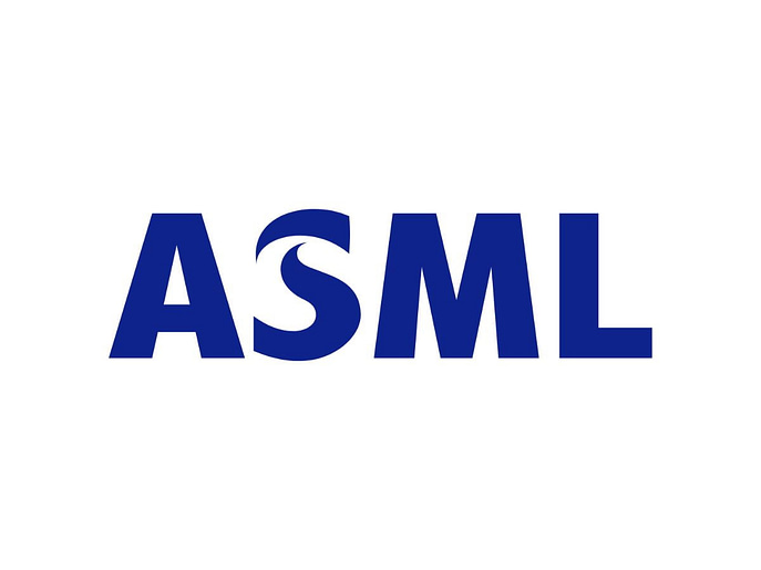 ASML's Veldhoven expansion receives approval from Dutch court despite local objections.